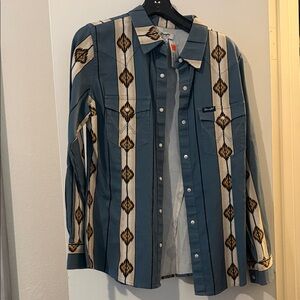 Wrangler Blue and Cream Patterned Shirt
